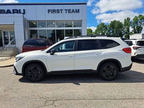 Certified 2025 Subaru Ascent Bronze Edition AWD/4WD image 4