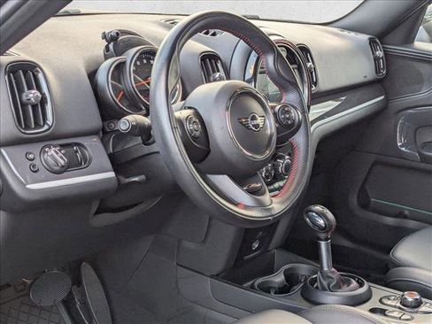 Used 2019 MINI Cooper Countryman S image 9