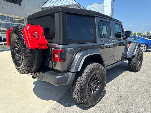 Used 2023 Jeep Wrangler Unlimited Rubicon AWD/4WD image 5