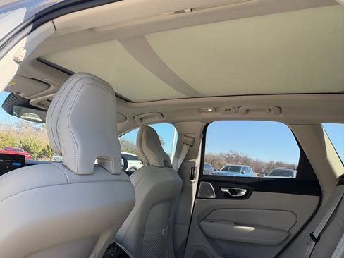 New 2026 Volvo XC60 B5 Ultra w/ Protection Package Premier image 25