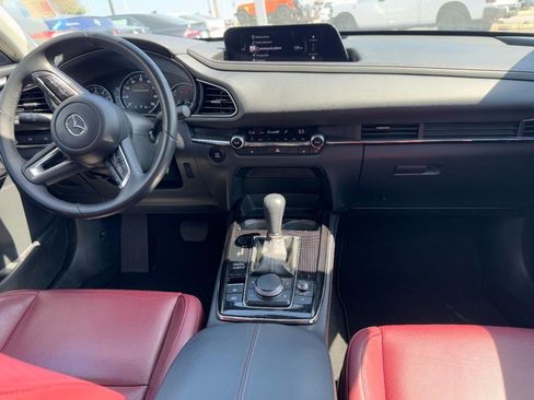 Used 2025 MAZDA CX-30 AWD 2.5 S w/ Preferred Package image 11