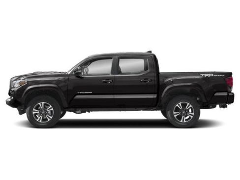 Used 2019 Toyota Tacoma TRD Sport image 3