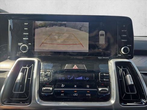 Used 2021 Kia Sorento SX AWD/4WD image 14