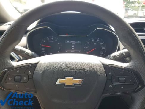 Used 2021 Chevrolet TrailBlazer LT w/ Convenience Package FWD image 21