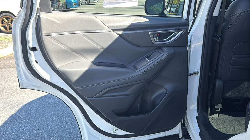Used 2021 Subaru Forester Limited AWD/4WD image 22