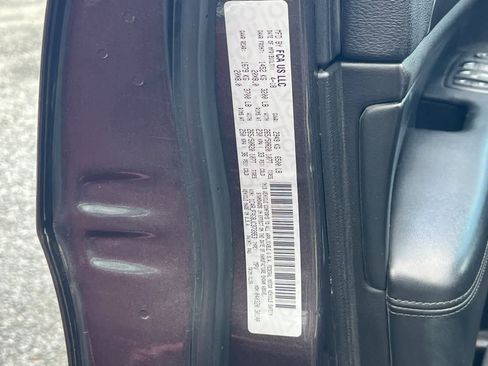 Used 2018 Jeep Grand Cherokee Altitude image 31