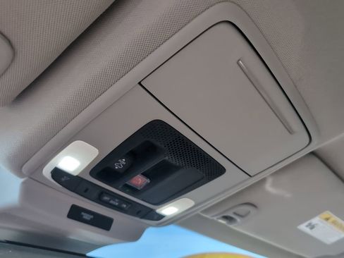 Used 2023 Honda Accord EX-L image 24