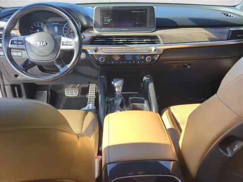 Used 2021 Kia Telluride SX w/ Towing Package image 16