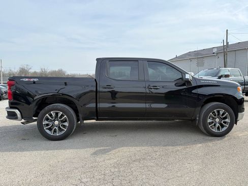 Used 2025 Chevrolet Silverado 1500 LT image 8