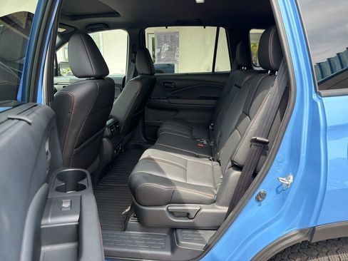 Used 2024 Honda Passport TrailSport image 16