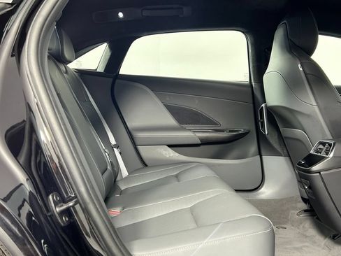 Used 2024 Lucid Air Touring AWD/4WD image 13