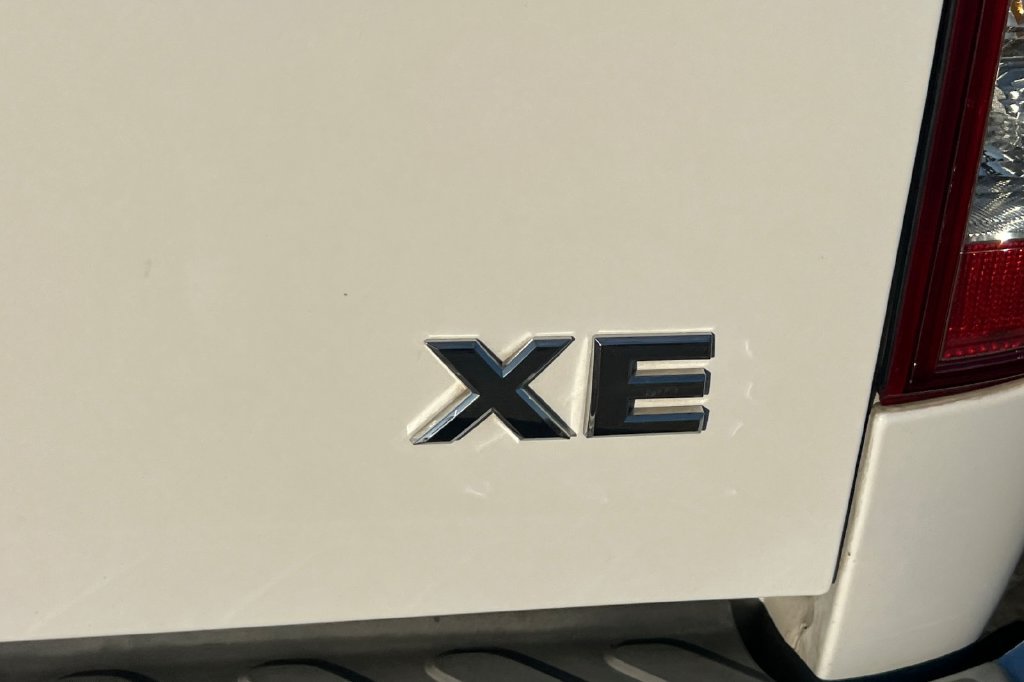 Used 2007 Nissan Frontier XE w/ Preferred Pkg RWD image 9