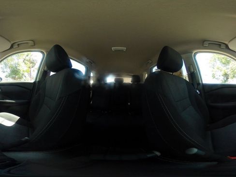 Used 2025 Nissan Rogue SV AWD/4WD image 44