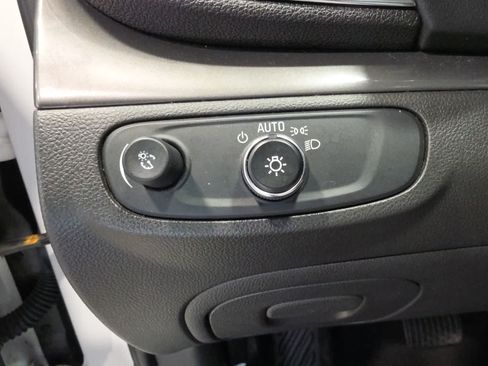 Used 2017 Buick Encore Preferred FWD image 17