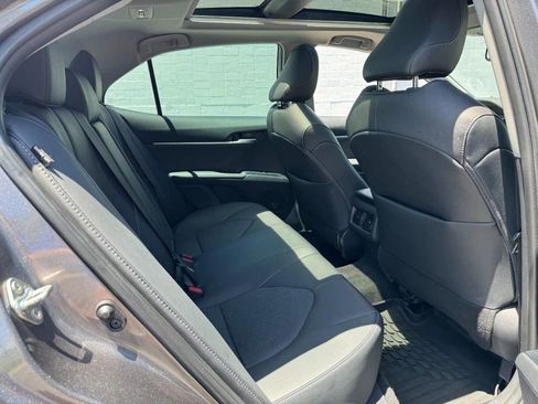 Used 2020 Toyota Camry XSE FWD image 14