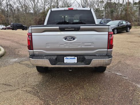 Used 2024 Ford F150 XLT w/ Mobile Office Package image 26