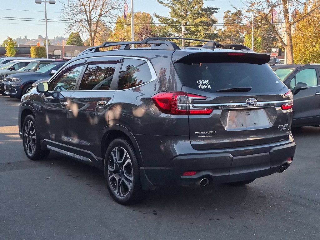 Used 2023 Subaru Ascent Touring AWD/4WD image 5