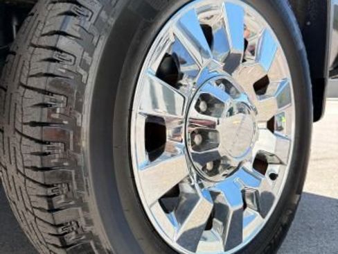 Used 2019 GMC Sierra 2500 Denali AWD/4WD image 36
