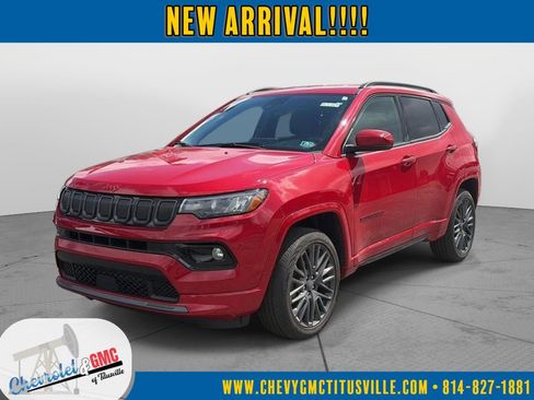 Used 2022 Jeep Compass Limited image 1