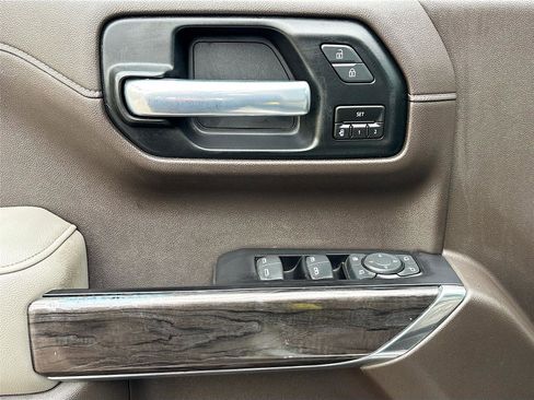 Used 2020 Chevrolet Silverado 1500 LTZ w/ Max Trailering Package image 18