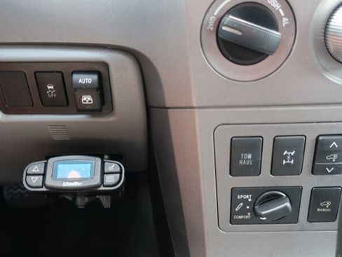 Used 2012 Toyota Sequoia Platinum AWD/4WD image 17