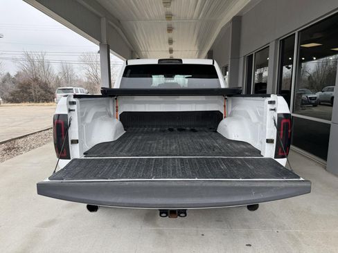 Used 2018 RAM 1500 Express w/ Express Value Package image 7