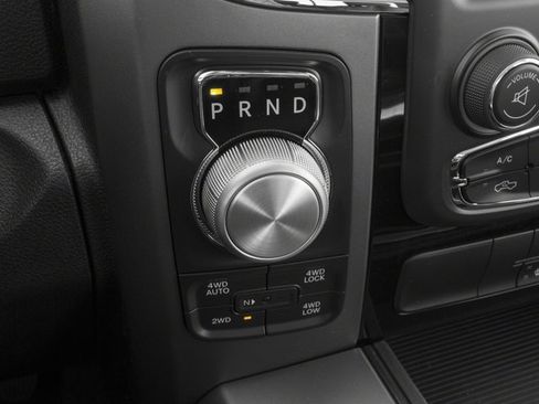 Used 2016 RAM 1500 Express w/ Popular Equipment Group AWD/4WD image 13