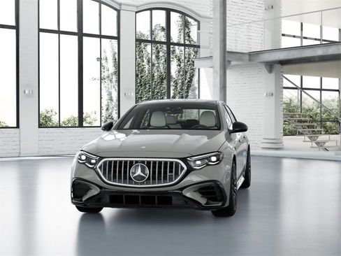 New 2026 Mercedes-Benz E 53 AMG e 4MATIC Sedan image 42