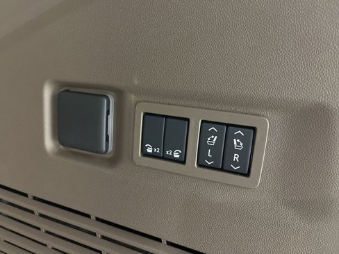 New 2026 GMC Yukon XL Denali w/ Sun & Power Step Package image 26