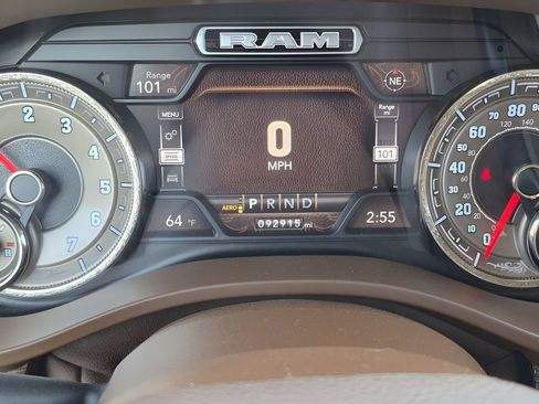 Used 2020 RAM 1500 Limited image 10