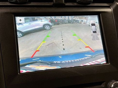 Used 2018 Ford Fusion SE w/ Equipment Group 601A image 14