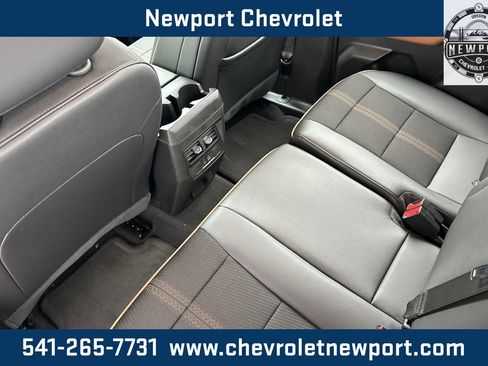 New 2026 GMC Canyon AT4 w/ Off-Road Front Bumper Package image 10