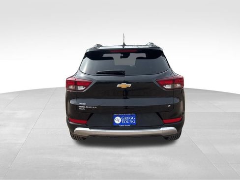 Used 2025 Chevrolet TrailBlazer LT AWD/4WD image 9
