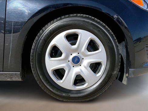 Used 2016 Ford Focus S image 9