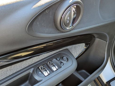 Used 2024 MINI Cooper Clubman S image 11