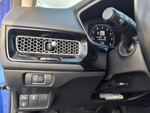 Used 2024 Honda Civic Touring image 17