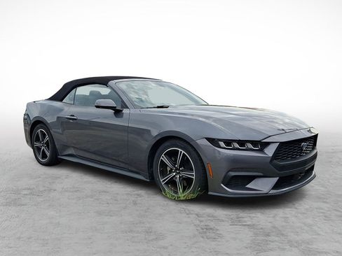 Used 2025 Ford Mustang Premium RWD image 2