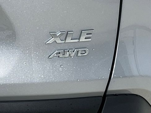 New 2025 Toyota RAV4 XLE w/ Convenience Package image 9