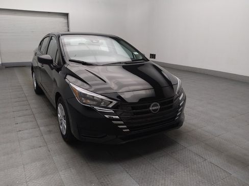 Used 2025 Nissan Versa S w/ Trunk Package FWD image 13