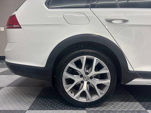 Used 2017 Volkswagen Golf Alltrack SEL AWD/4WD image 7