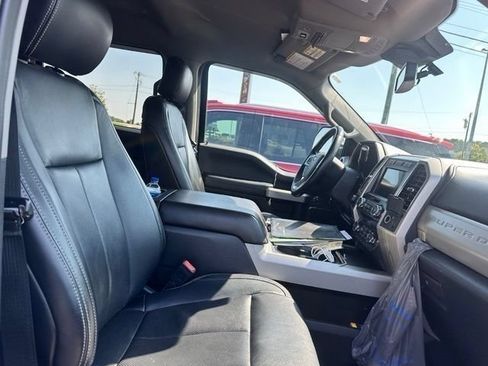 Used 2020 Ford F250 Lariat w/ Lariat Ultimate Package AWD/4WD image 17