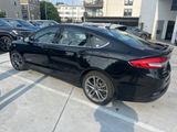 Used 2017 Ford Fusion SE w/ Equipment Group 601A image 4