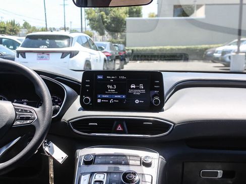 Certified 2023 Hyundai Santa Fe SE FWD image 18