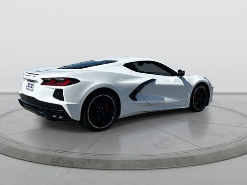 Used 2025 Chevrolet Corvette Stingray Coupe w/ 1LT RWD image 8