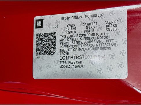 Used 2020 Chevrolet Camaro LT w/ RS Package RWD image 38