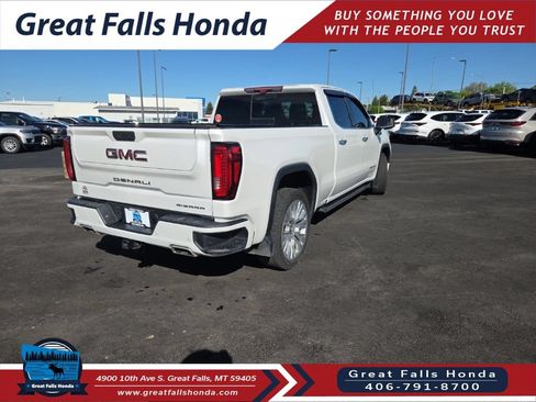 Used 2021 GMC Sierra 1500 Denali w/ Denali Ultimate Package AWD/4WD image 7