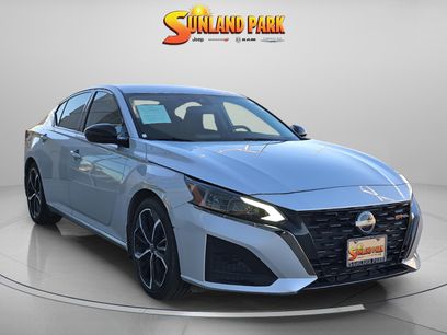 Used 2024 Nissan Altima 2.5 SR