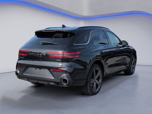 Used 2022 Genesis GV70 2.5T w/ Sport Prestige Package AWD/4WD image 5