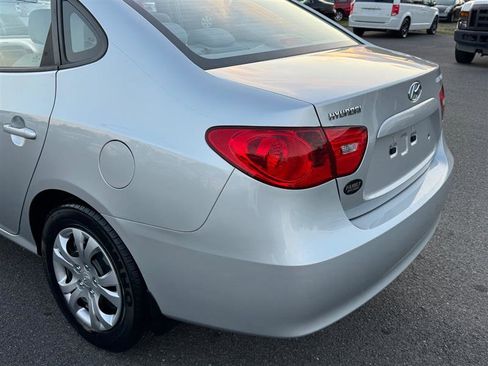 Used 2009 Hyundai Elantra GLS image 17