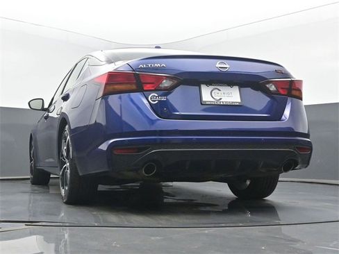 Used 2023 Nissan Altima 2.5 SR image 49